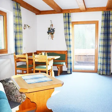 Апартаменты Haus Waldruh Лойташ