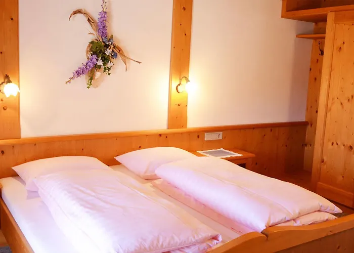 Haus Waldruh * Лойташ